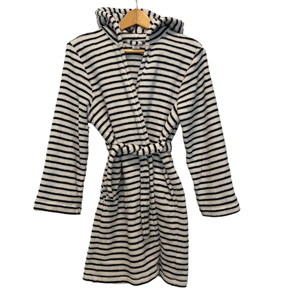 GAP Other - GAPKids Fuzzy Striped Hooded White & Black Robe Belt & Pockets Kids Size 12
